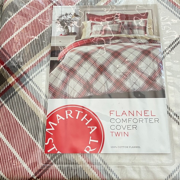 Martha Stewart Red and Gray Plaid Flannel Duvet Cover - Picture 1 of 5